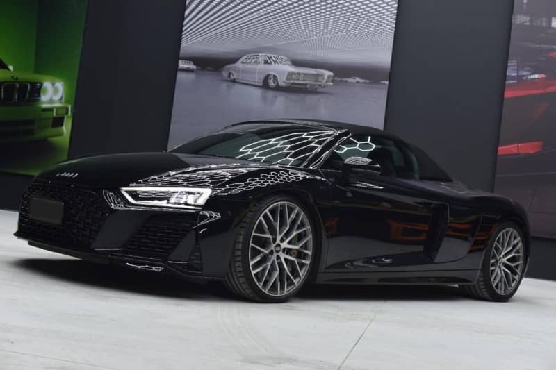 Coche Andorra Coche - Audi-R8-spyder image - 3