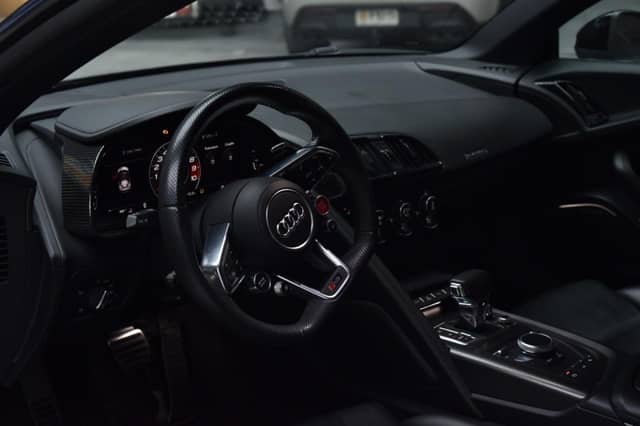 Coches Andorra - Coche - Audi-R8-spyder - Image 5