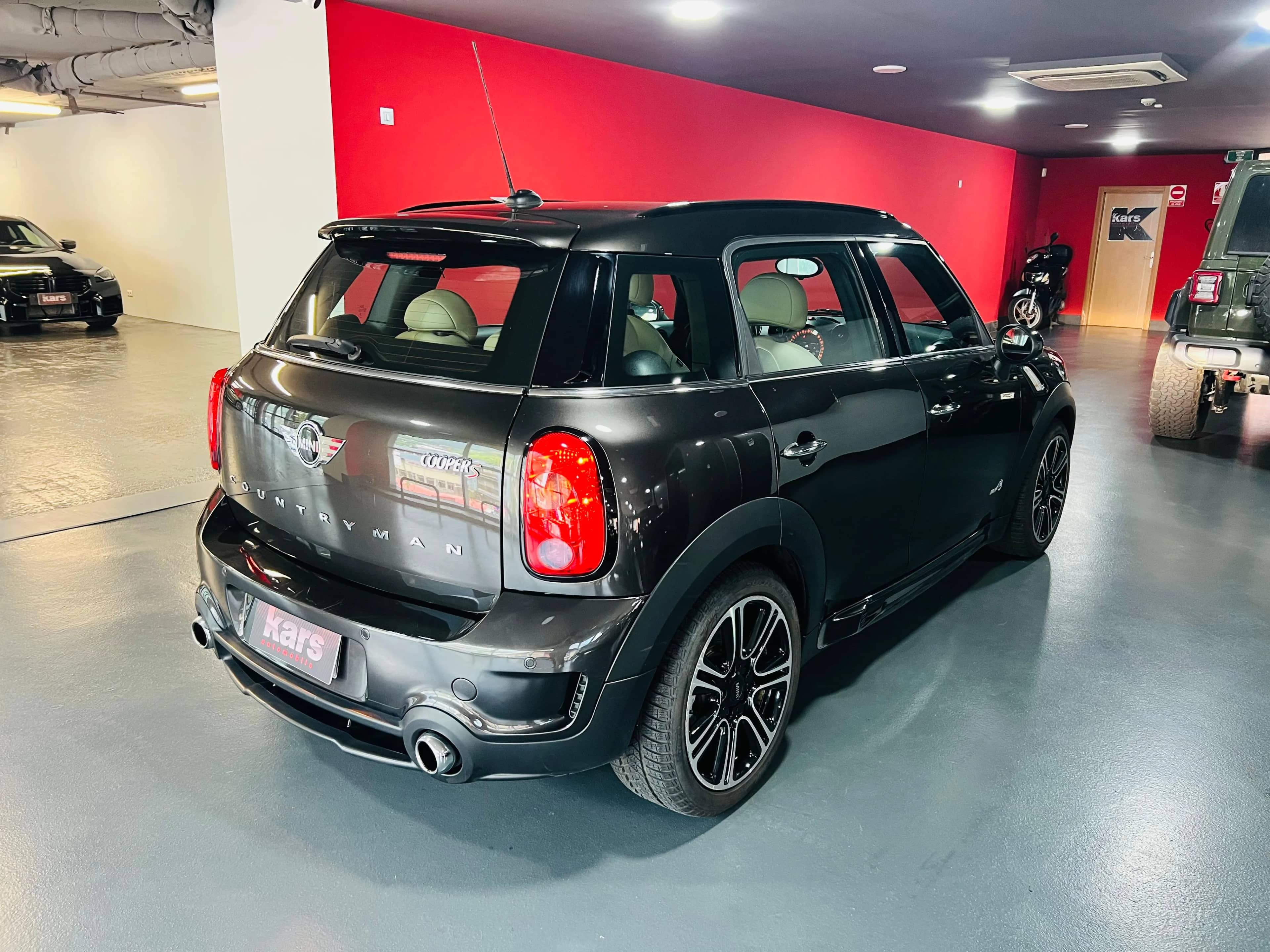 Coche Andorra Coche - Mini-Countryman-COOPER S ALL4 image - 2