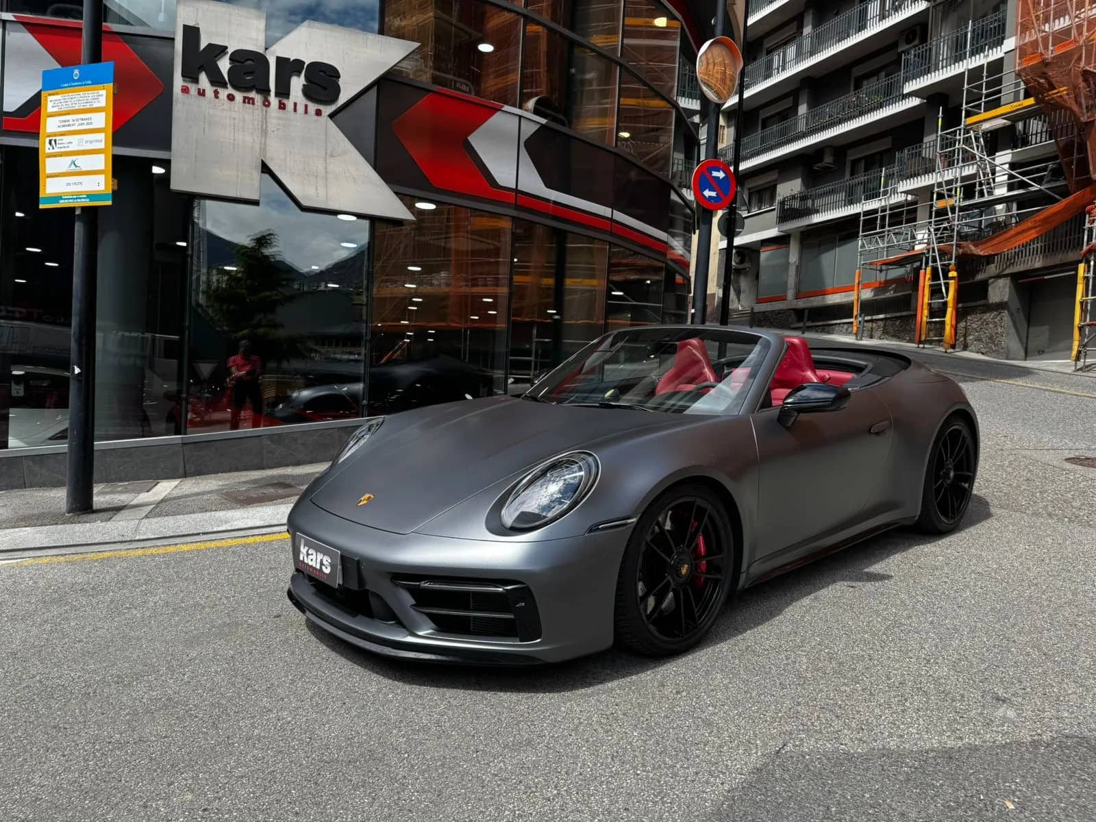 Coche Andorra Coche - Porsche-911-992-Carrera 4 GTS Cabrio image - 2