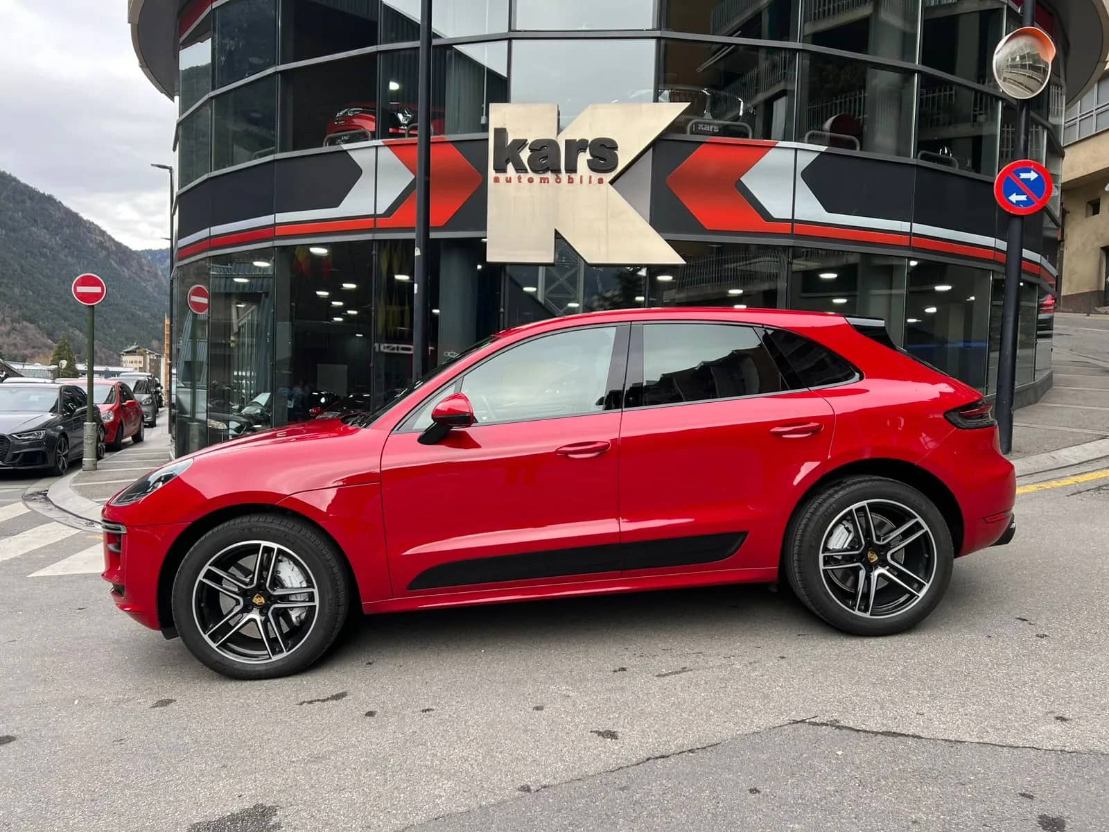Coche Andorra Coche - Porsche-Macan-Turbo (Restyling) image - 3