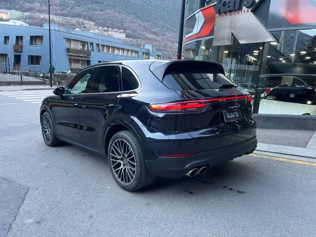 Coche Andorra Coche - Porsche-Cayenne-S image - 3