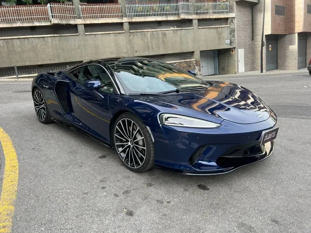 Coche Andorra Coche - McLaren-GT-Coupe image - 5