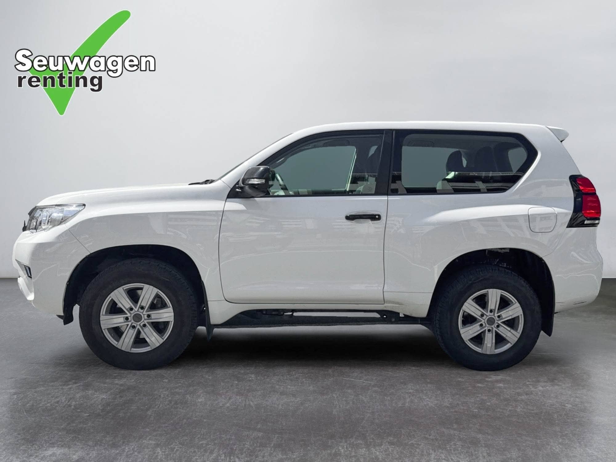 Coche Andorra Coche - Toyota-Land Cruiser-150 Series image - 2