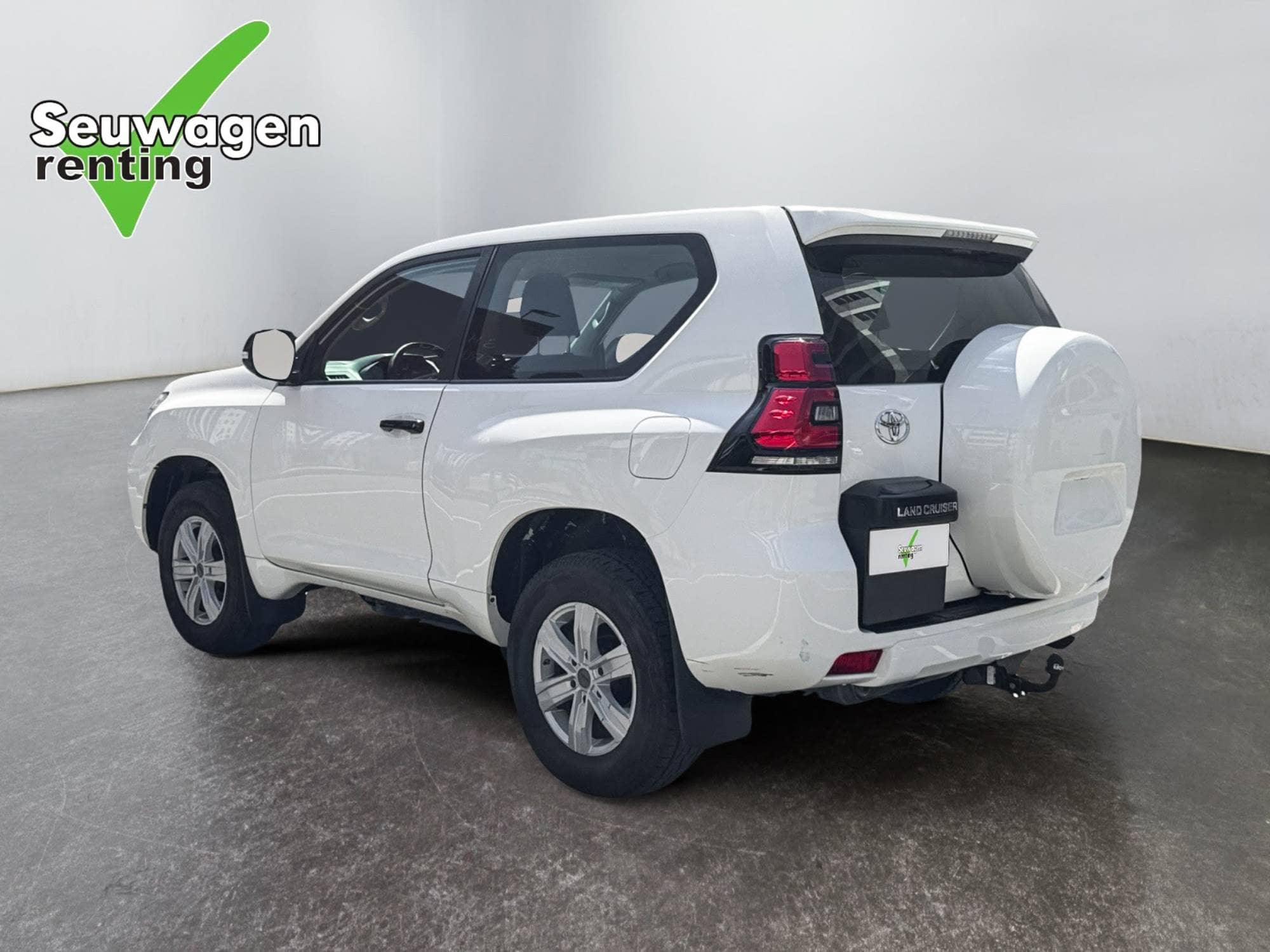 Coche Andorra Coche - Toyota-Land Cruiser-150 Series image - 3