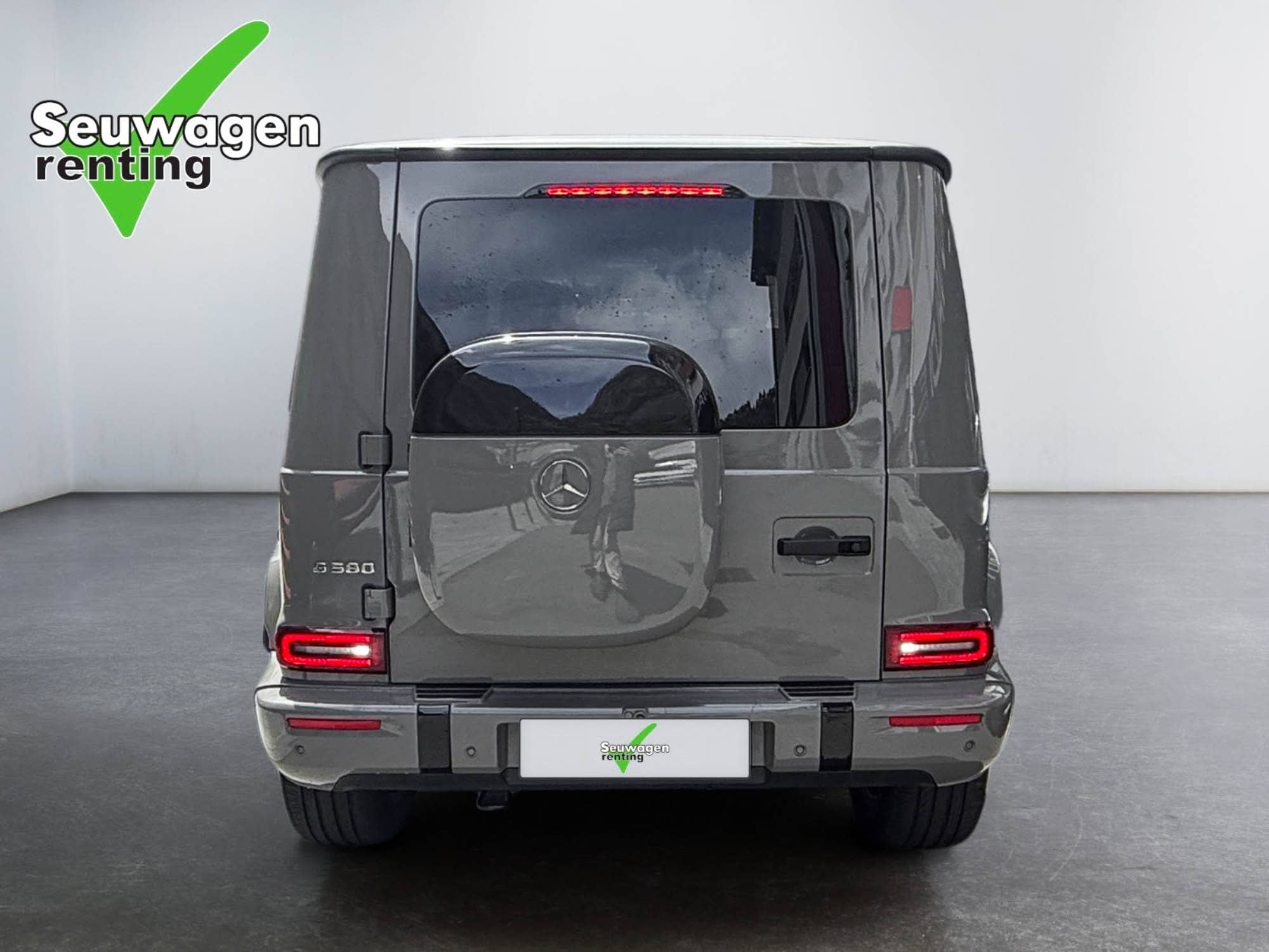 Coche Andorra Coche - Mercedes-Benz-G-Class-G 580-Con G-Turn image - 4