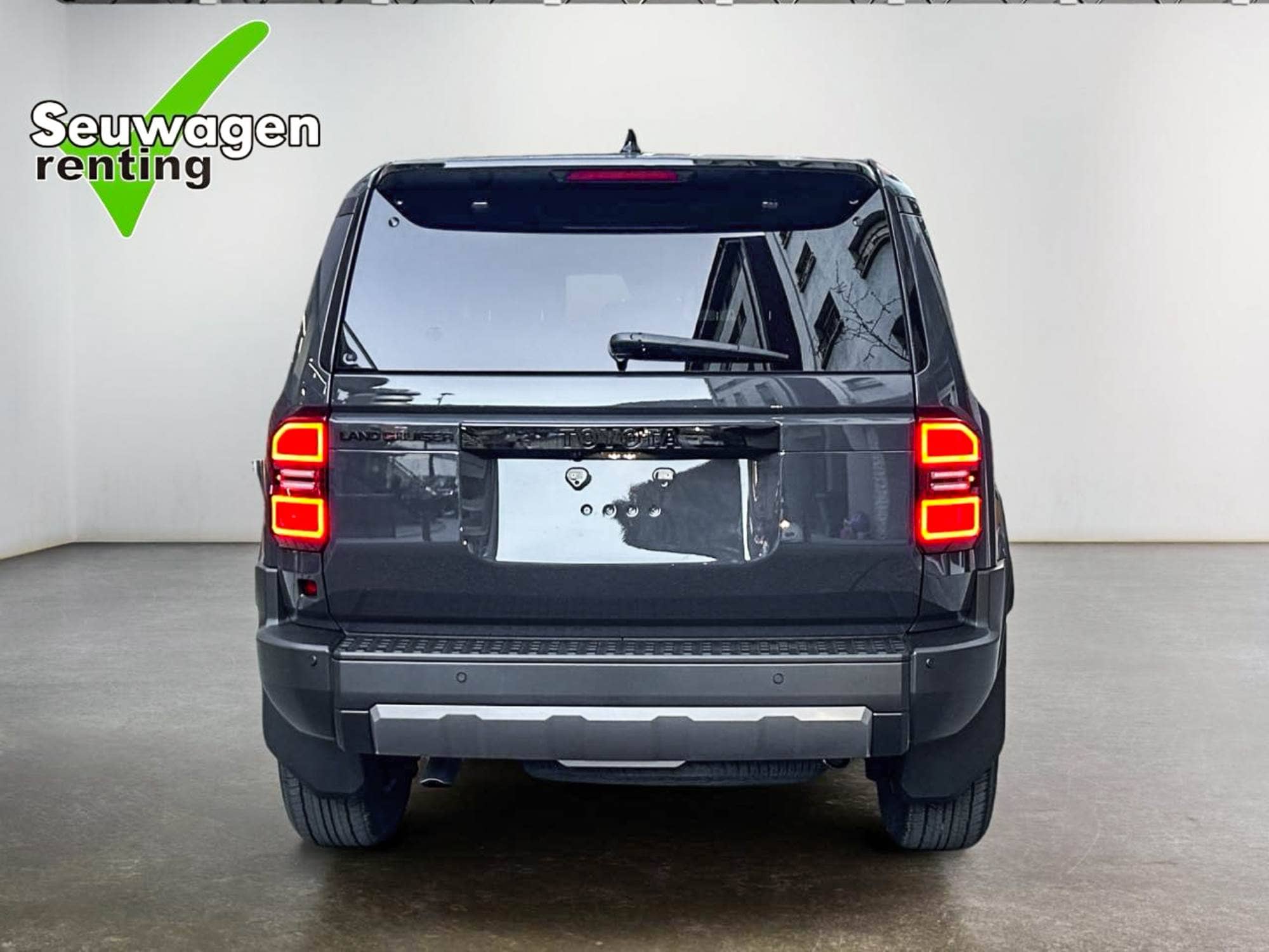 Coche Andorra Coche - Toyota-Land Cruiser-250 VX image - 4