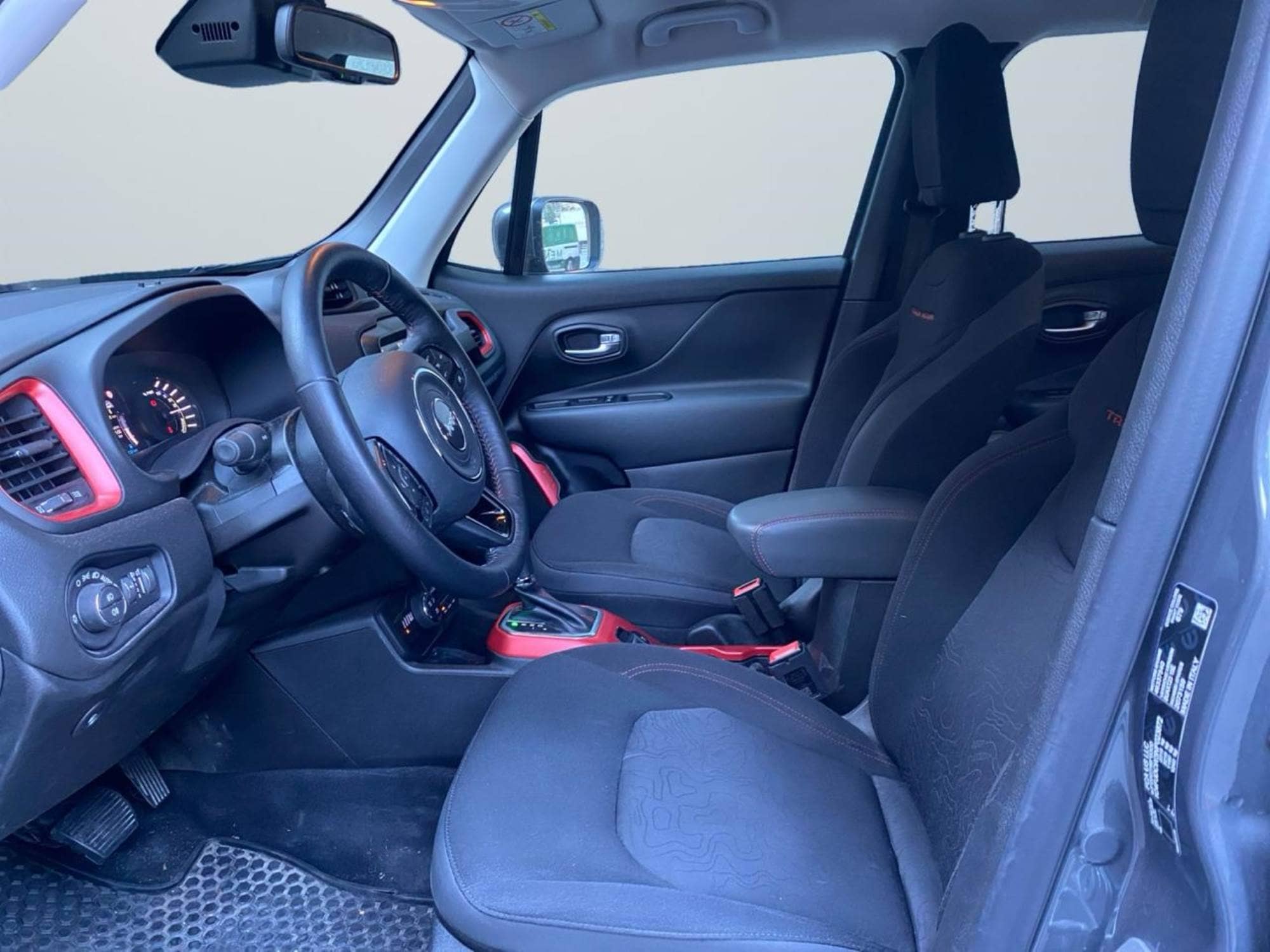 Coche Andorra Coche - Jeep-Renegade-4x4 image - 5