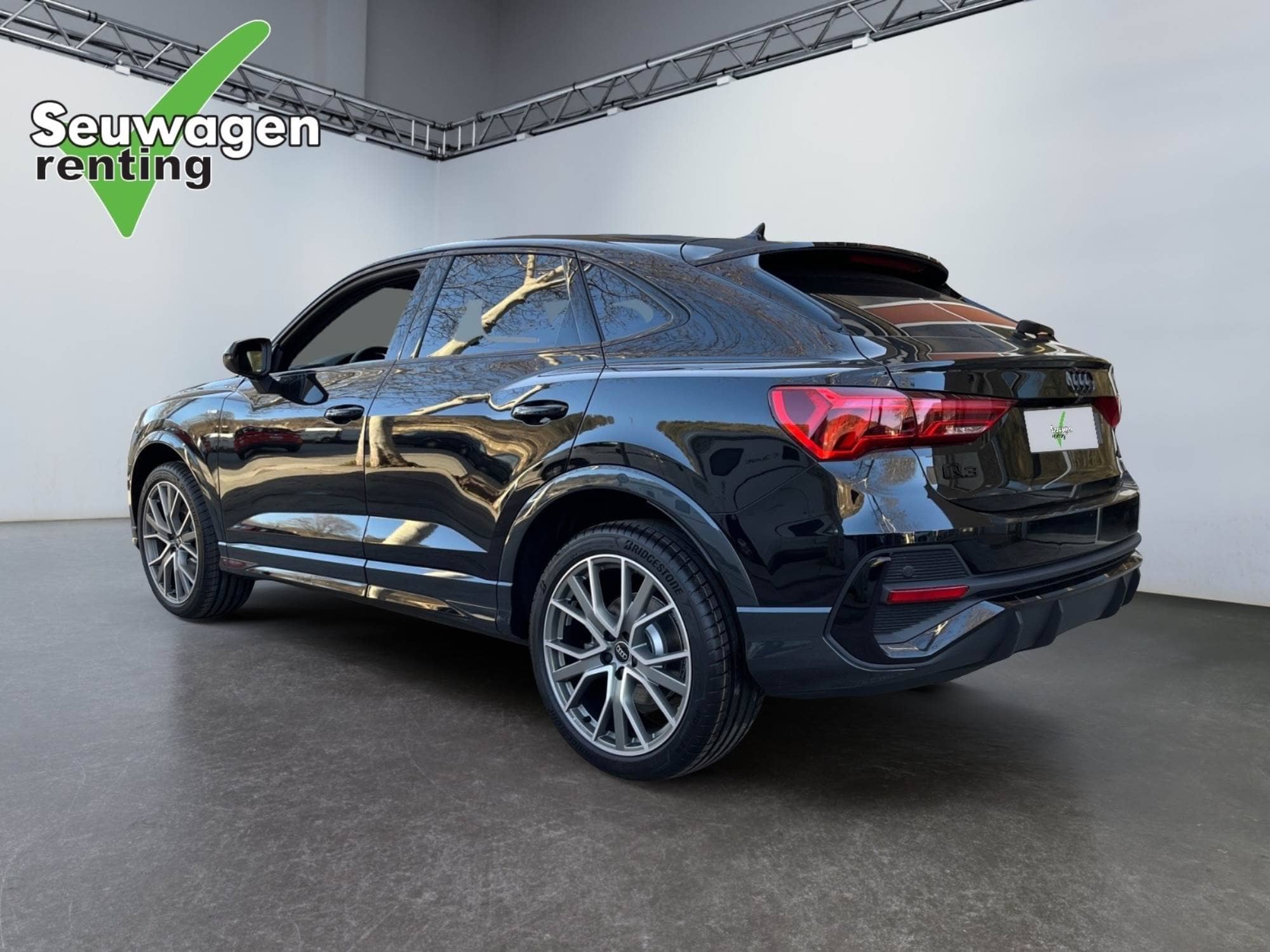 Coche Andorra Coche - Audi-Q3-Sportback black limited image - 3
