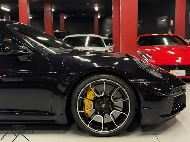 Coche Andorra Coche - Porsche-911-992-Turbo S Aerokit Lift image - 5