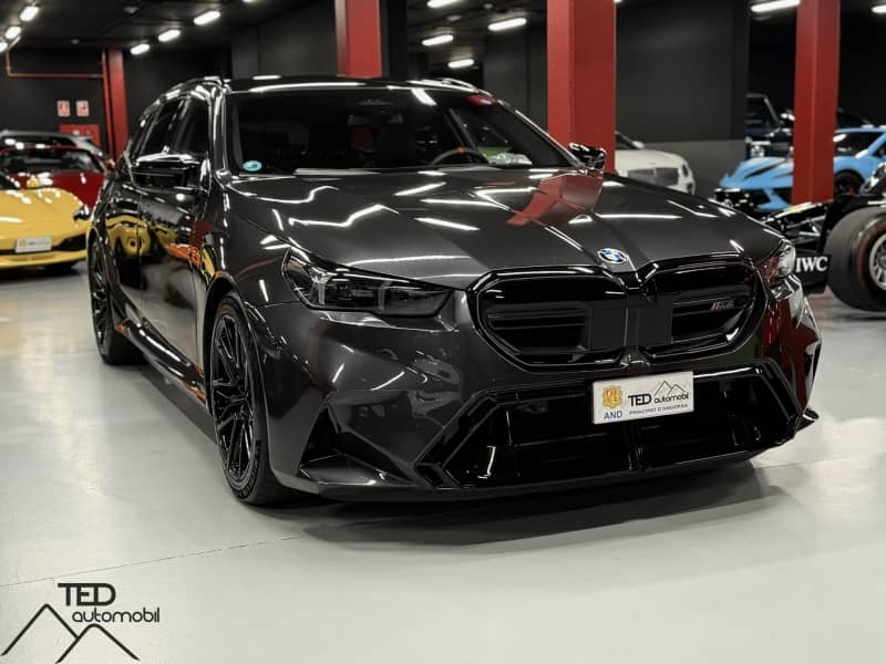 Coche Andorra Coche - BMW-M Models-M5-TOURING image - 3