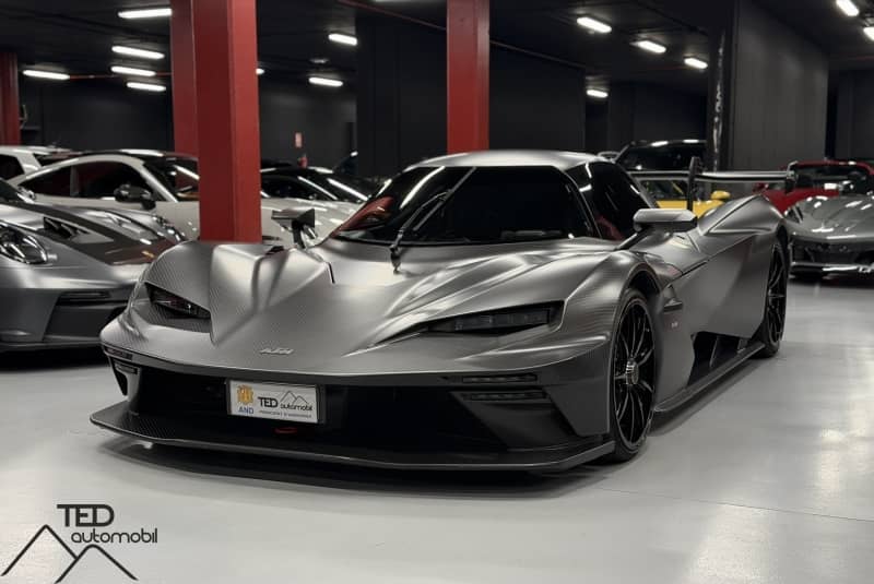 Coupe-image 0