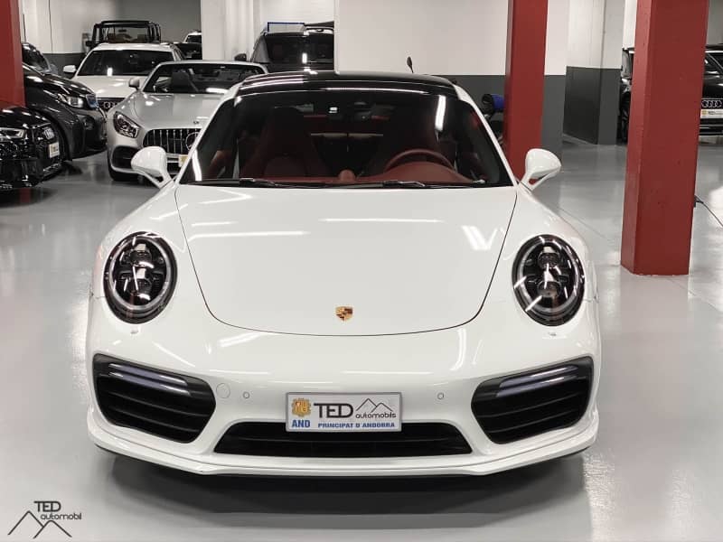 Coche Andorra Coche - Porsche-911-991-TURBO S image - 2