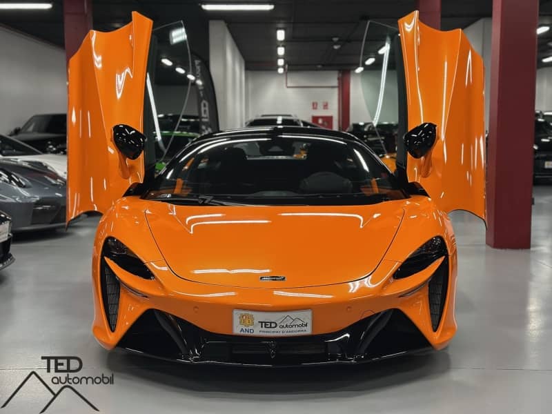 Coche Andorra Coche - McLaren-Artura-680cv image - 2