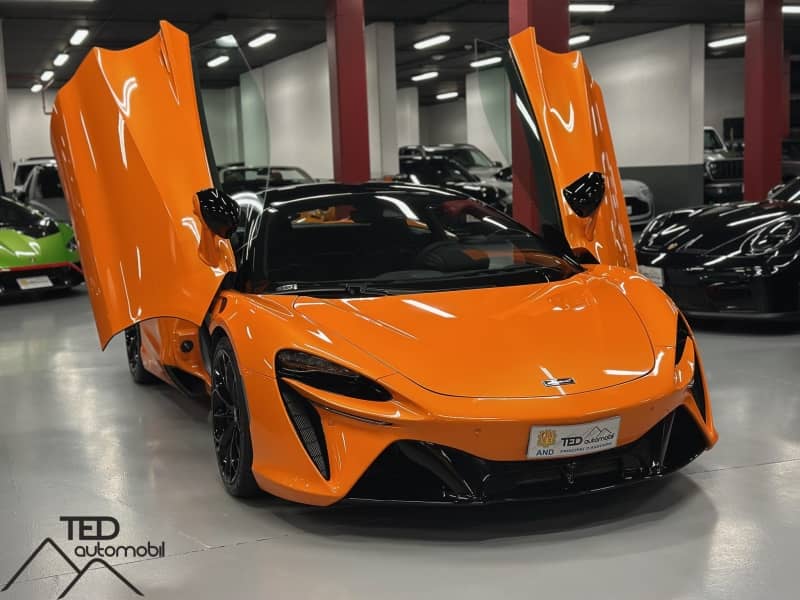 Coche Andorra Coche - McLaren-Artura-680cv image - 3