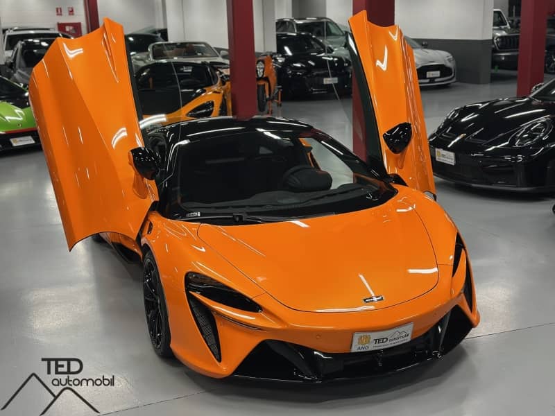 Coche Andorra Coche - McLaren-Artura-680cv image - 4
