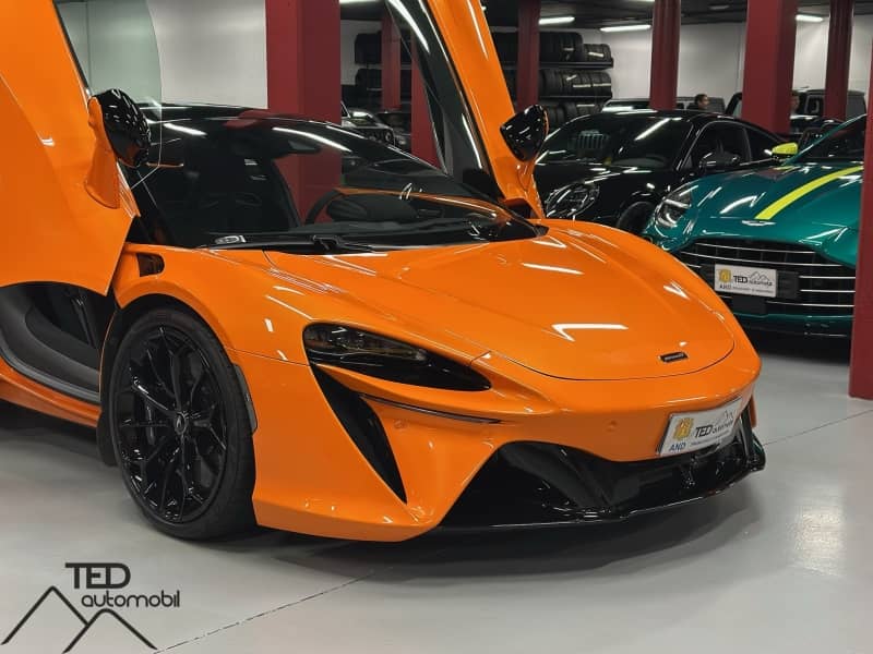 Coche Andorra Coche - McLaren-Artura-680cv image - 5