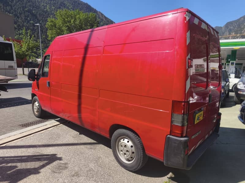 Coche Andorra Coche - Peugeot-Boxer-TD image - 3