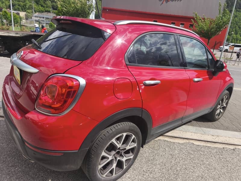 Coche Andorra Coche - Fiat-500-X image - 4