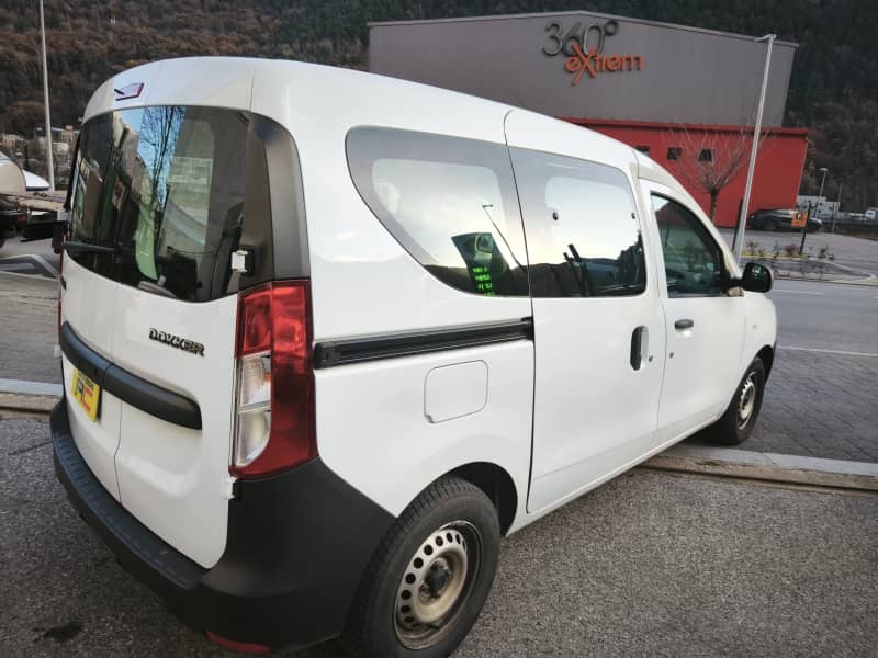 Coche Andorra Coche - Dacia-Dokker-1.6 I image - 4