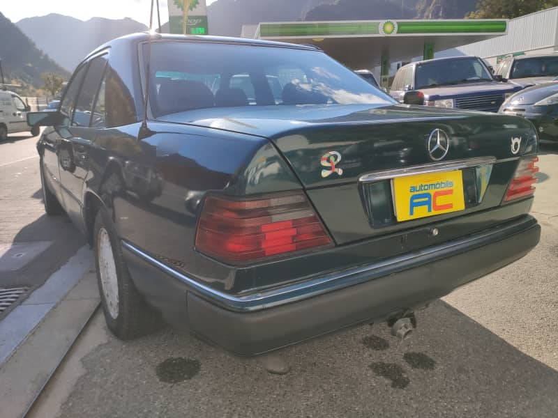 Coche Andorra Coche - Mercedes-Benz-E-Class-E 300-D image - 3