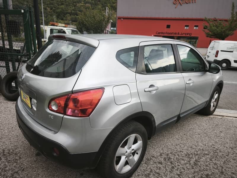 Coche Andorra Coche - Nissan-Qashqai-2.0 DCI image - 4