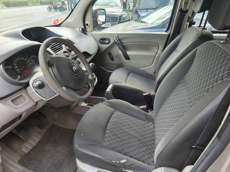 Coche Andorra Coche - Renault-Kangoo-1.5 DCI image - 5