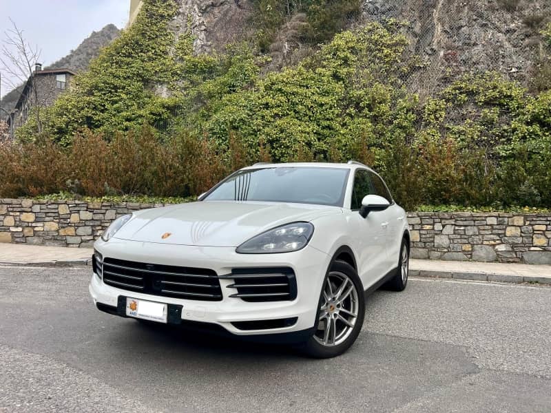 Coche Andorra Coche - Porsche-Cayenne-Full image - 1