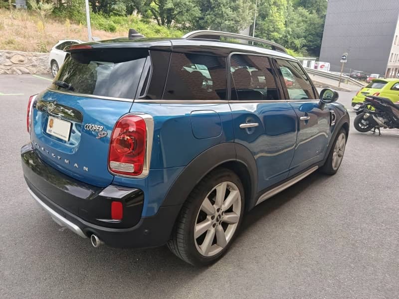 Coche Andorra Coche - Mini-Countryman-COOPER SD image - 2