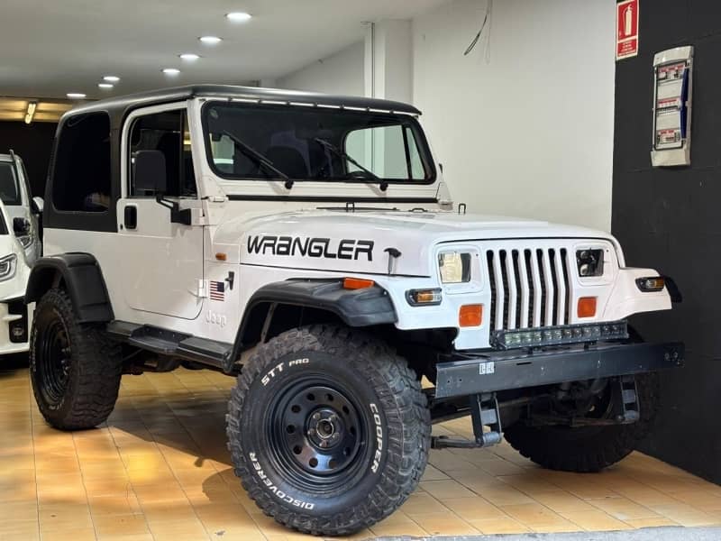 Coche Andorra Coche - Jeep-Wrangler-YJ 4.0 image - 2