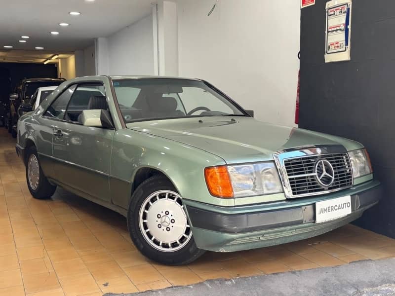 Coche Andorra Coche - Mercedes-Benz-C-Class-C 300-W124 image - 2