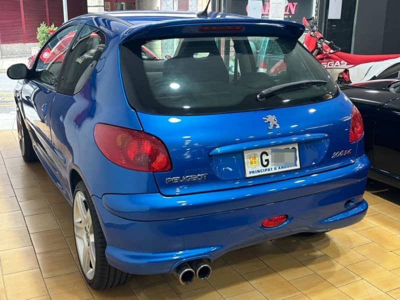 Coche Andorra Coche - Peugeot-206-RC 2.0 16V image - 5