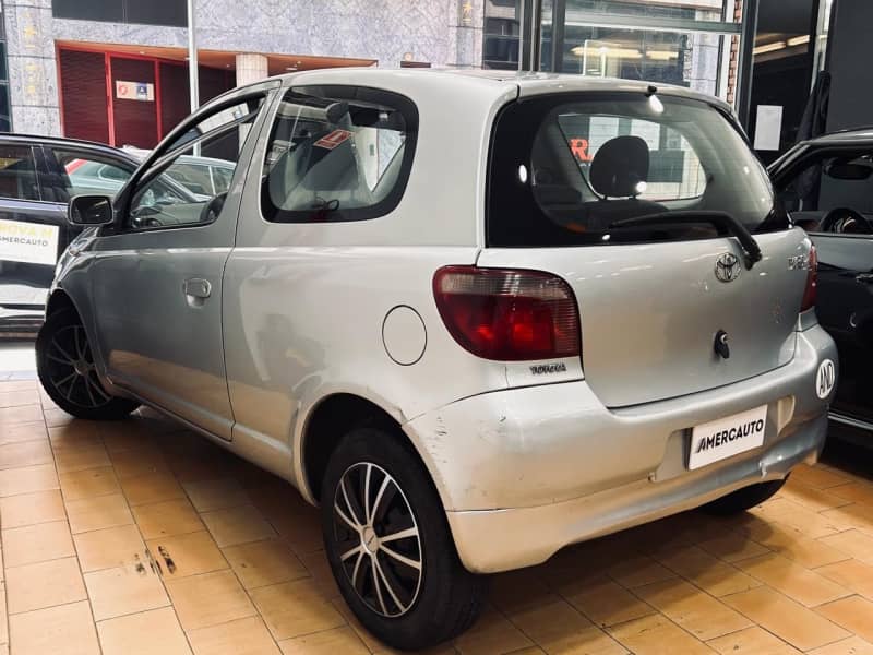 Coche Andorra Coche - Toyota-Yaris-1.3 image - 4
