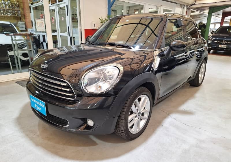 SUV-image 0