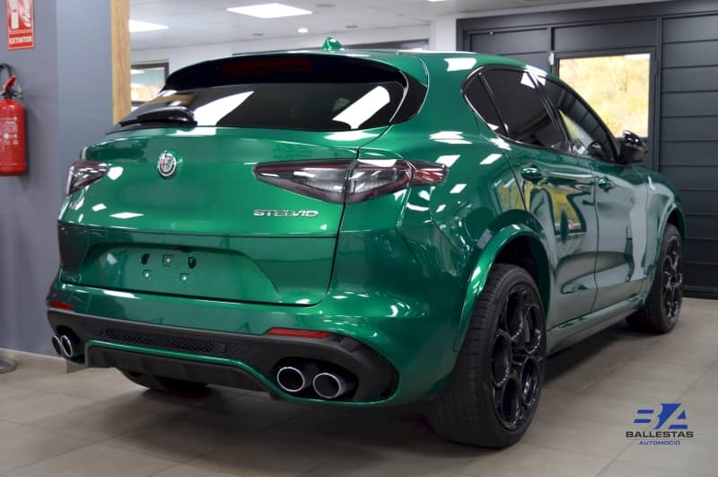 Coche Andorra Coche - Alfa Romeo-Stelvio-Quadrifoglio Q4 V6 2.9 image - 4