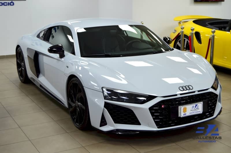 Coche Andorra Coche - Audi-R8-RWD 5.2 FSI V10 image - 3