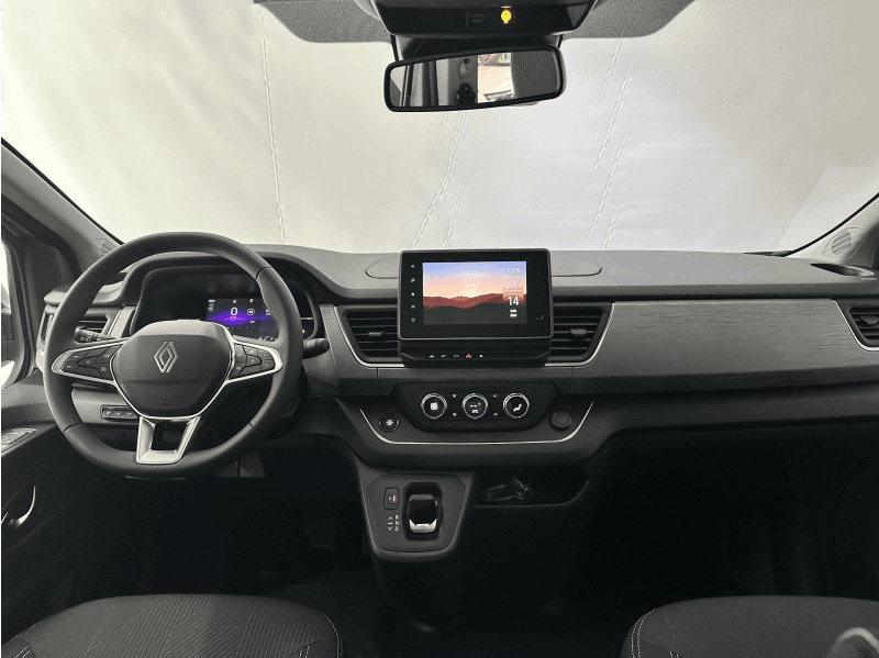 Coche Andorra Coche - Renault-Trafic-SPCECLASS image - 3