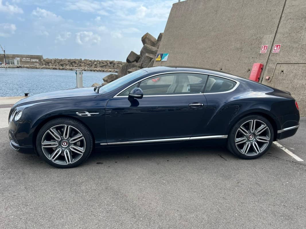 Coche Andorra Coche - Bentley-Continental-V8 image - 2