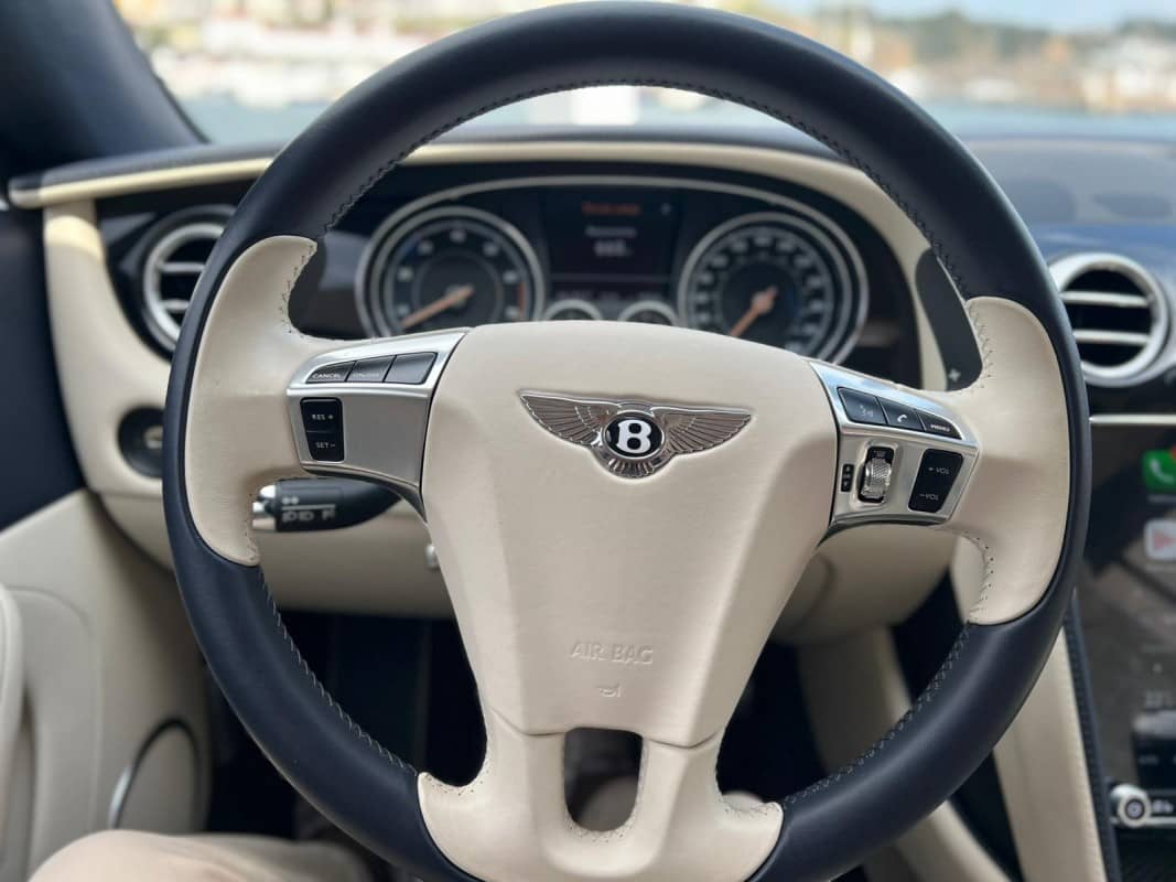 Coche Andorra Coche - Bentley-Continental-V8 image - 5