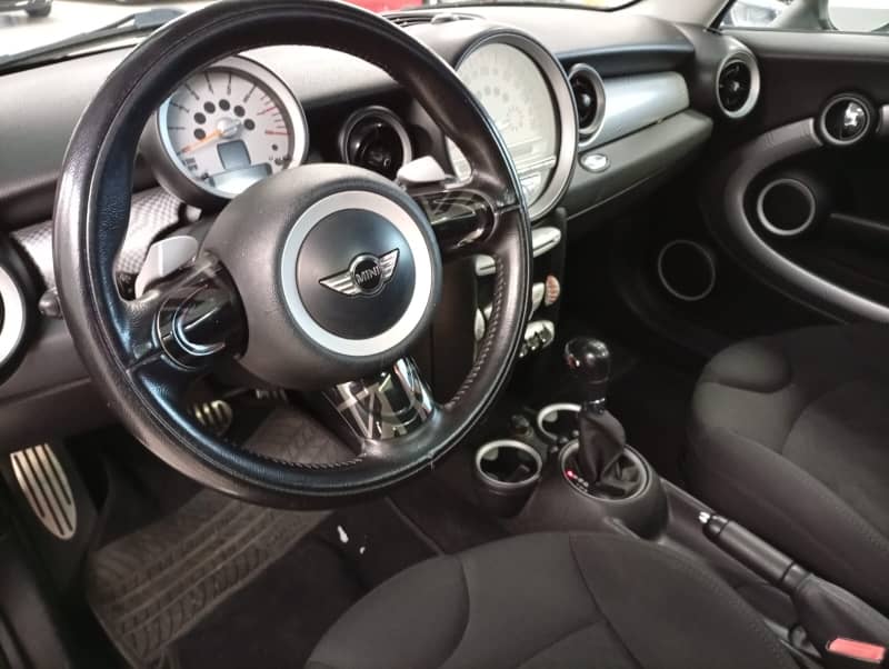 Coche Andorra Coche - Mini-Cooper-S image - 3