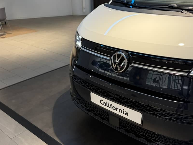 Coche Andorra Coche - Volkswagen-T7-T7 California-OCEAN image - 4