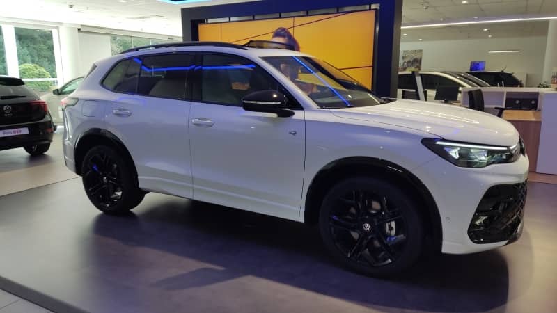 Coche Andorra Coche - Volkswagen-Tiguan-R.LINE EXCLUSIVE image - 2