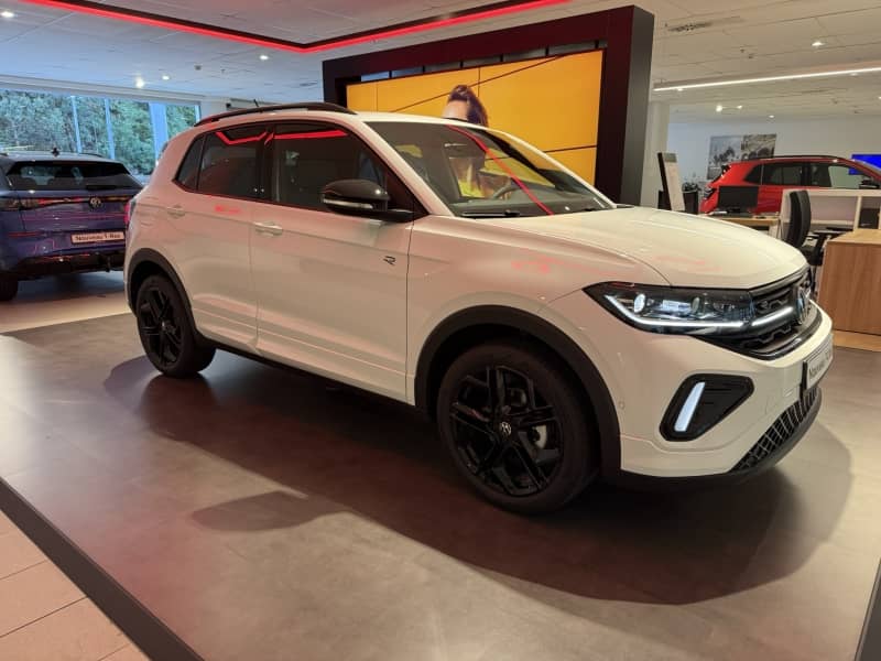 Coche Andorra Coche - Volkswagen-T-Cross-R.LINE EDITION image - 3