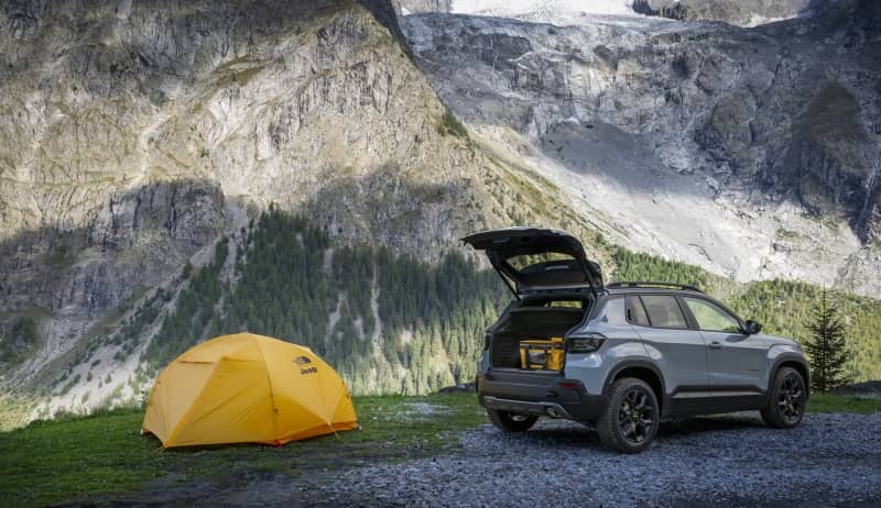 Coche Andorra Coche - Jeep-Avenger-UPLAND- THE NORTH FACE image - 2