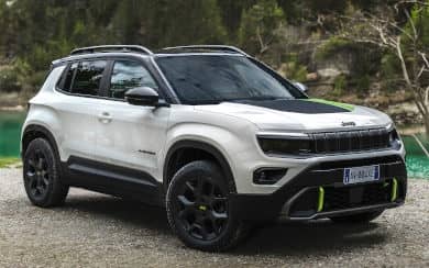 Coche Andorra Coche - Jeep-Avenger-UPLAND- THE NORTH FACE image - 3