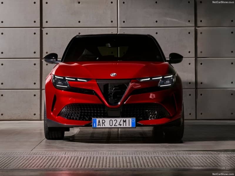 Coche Andorra Coche - Alfa Romeo-Junior-IBRIDA image - 2