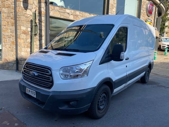 SUV-image 0