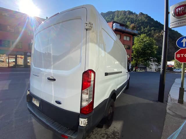 Coche Andorra Coche - Ford-Transit-4X4 image - 3