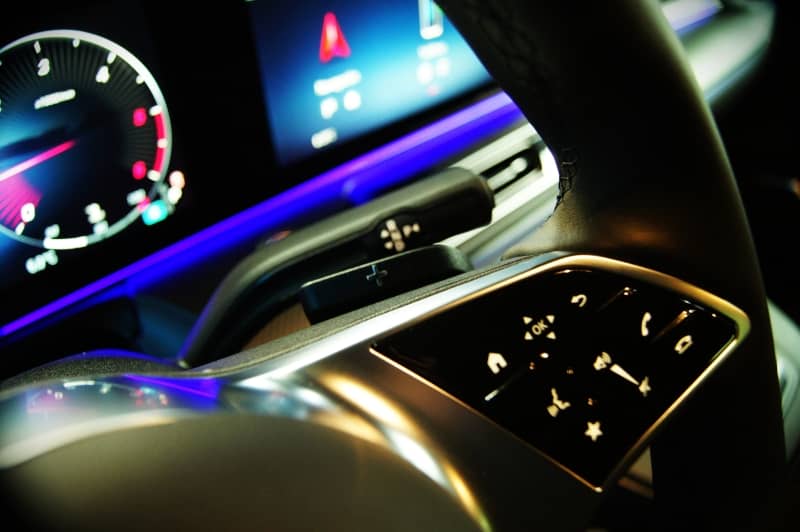 Coche Andorra Coche - Mercedes-Benz-V-Class-V 300-AMG 4MATIC image - 5