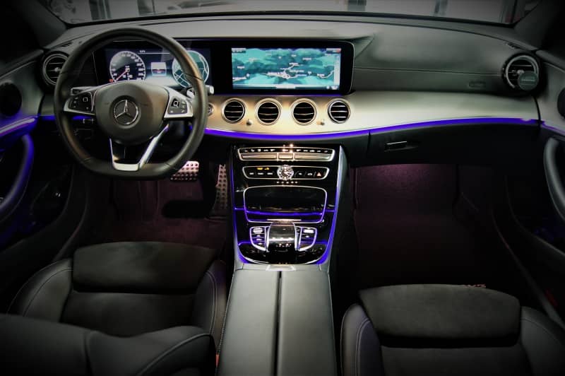 Coche Andorra Coche - Mercedes-Benz-E-Class-E 220-AMG image - 4